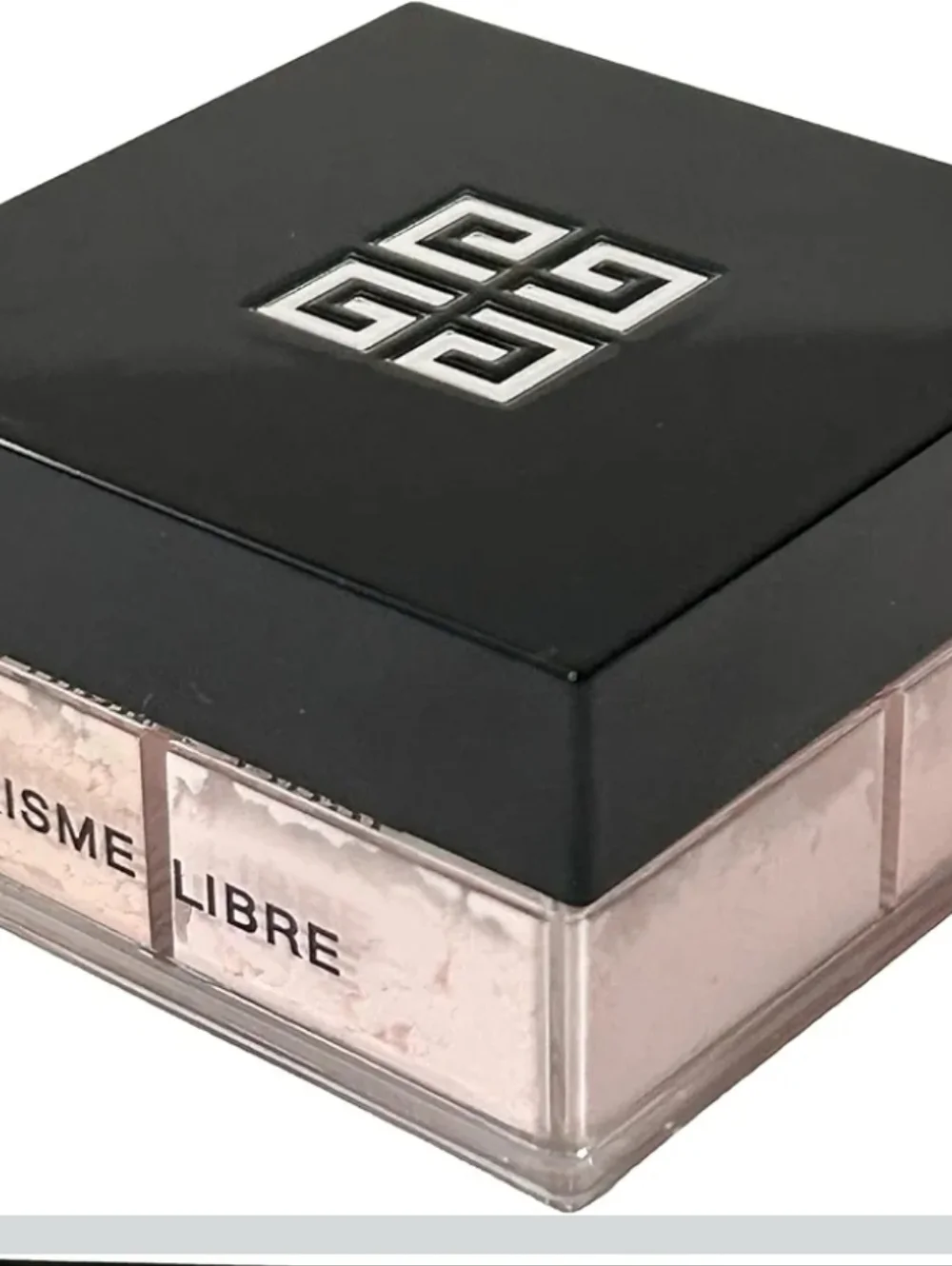 Givenchy Prisme Libre Loose Powder Mat-finish 4 x 1 g - Total 0.14 oz Color # 3